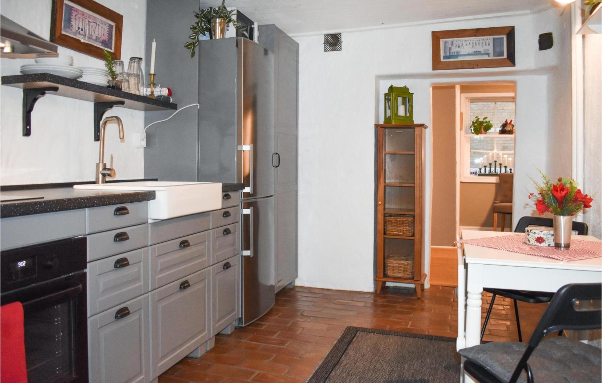 1 Bedroom Amazing Apartment In Истад Экстерьер фото